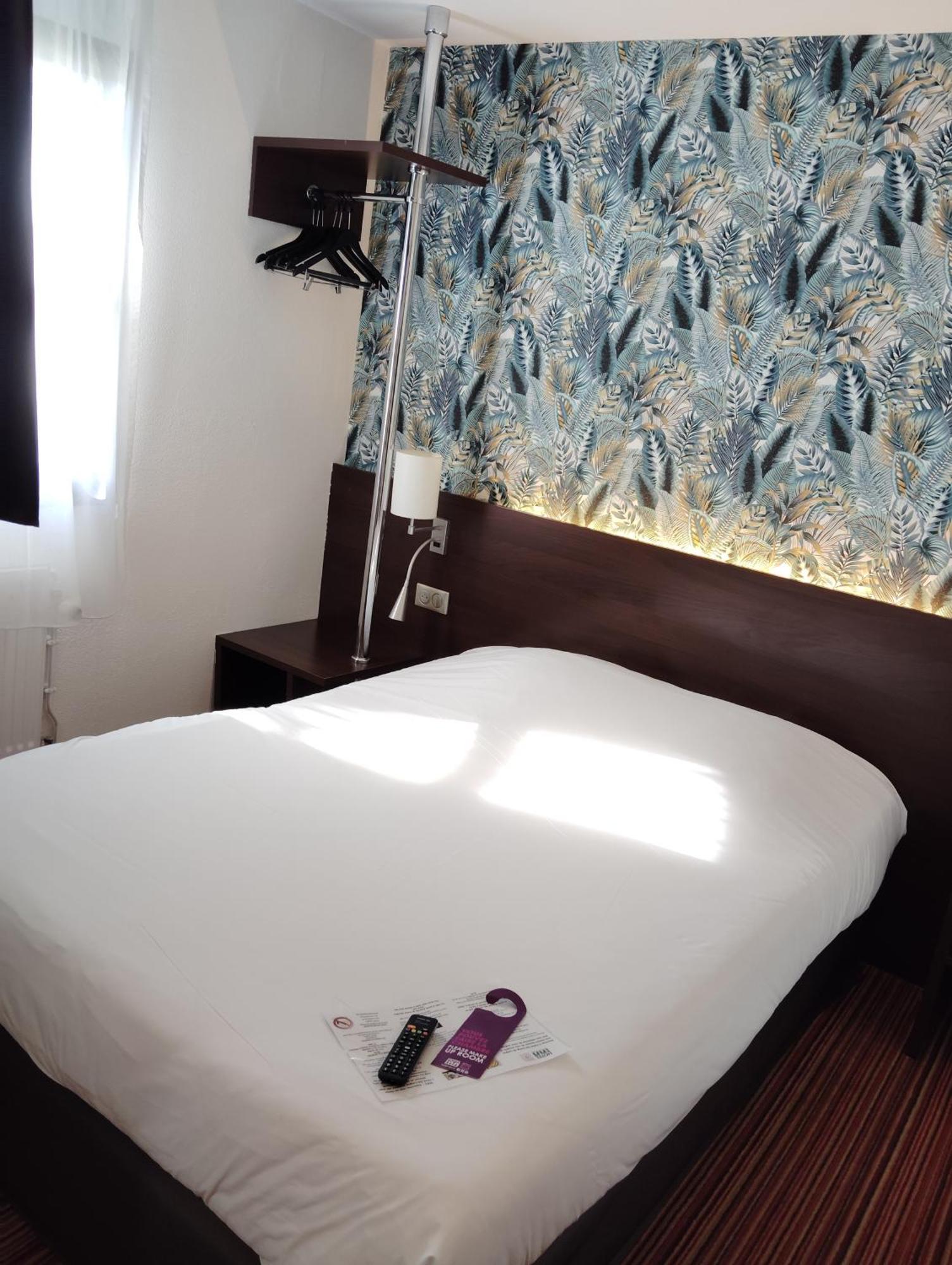 Hotel Inn Design Resto Novo Лангр Екстериор снимка