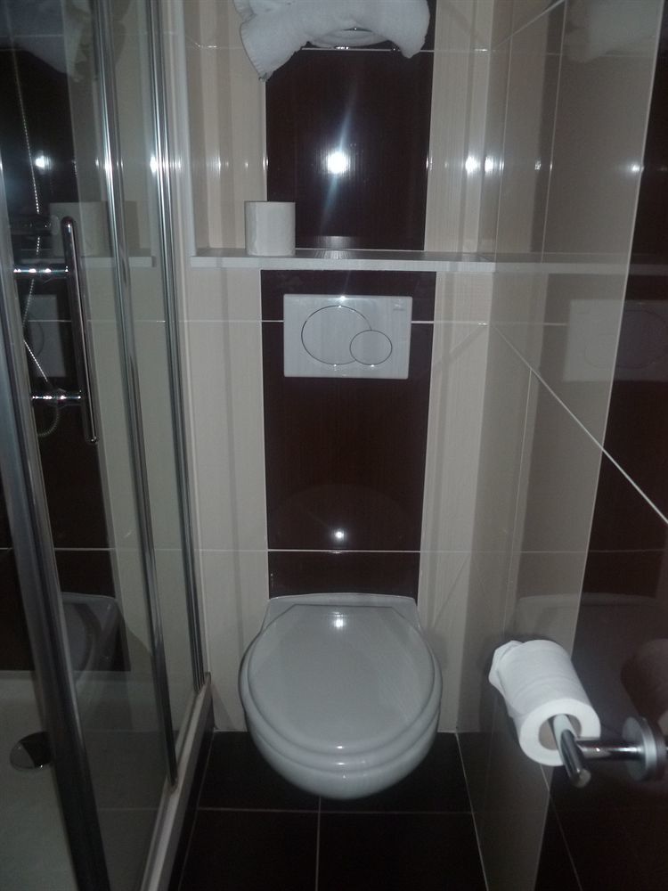 Hotel Inn Design Resto Novo Лангр Екстериор снимка